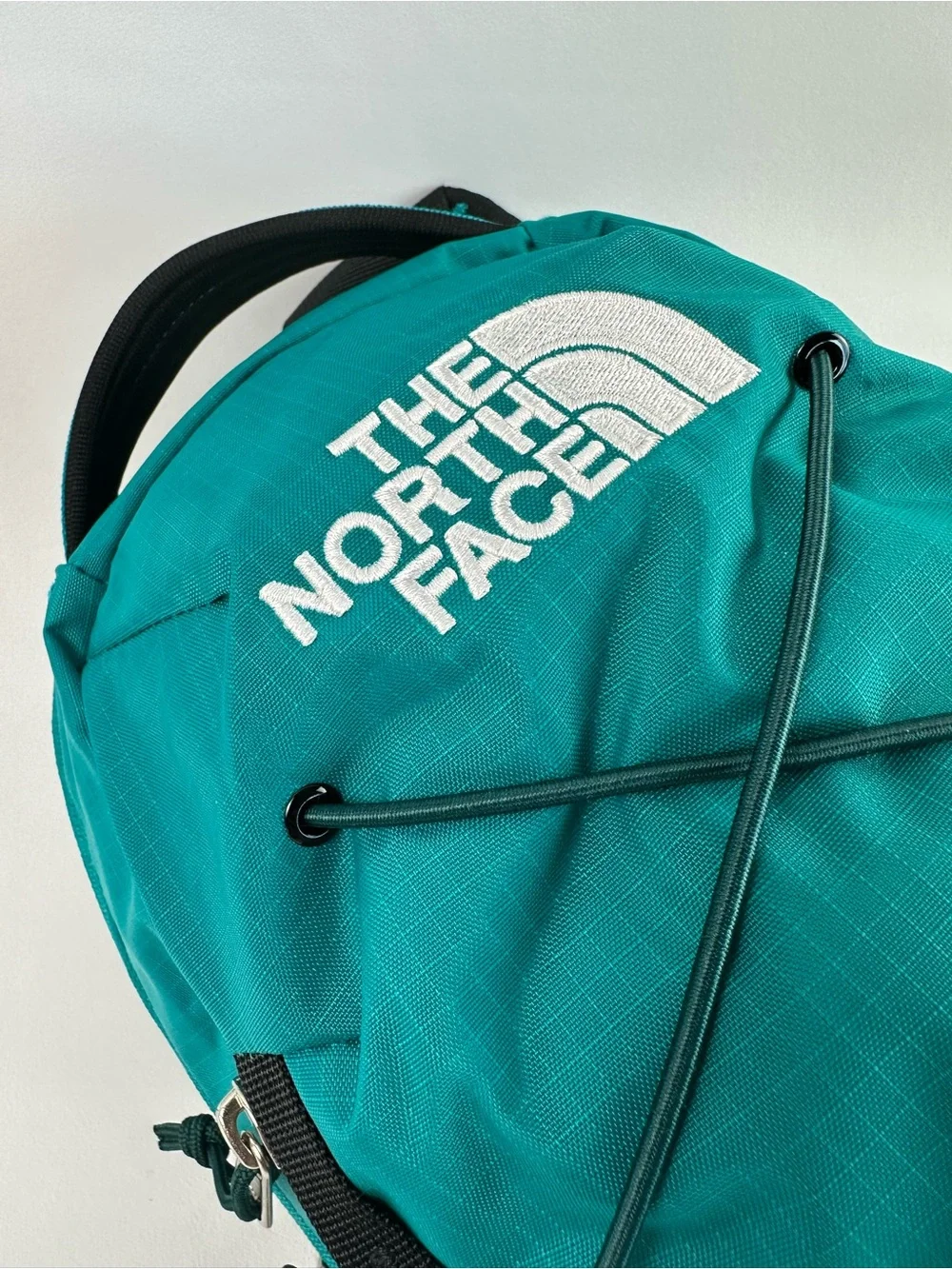 The North Face Borealis Sling 6L Restorative Teal Crossbody Bag NWT